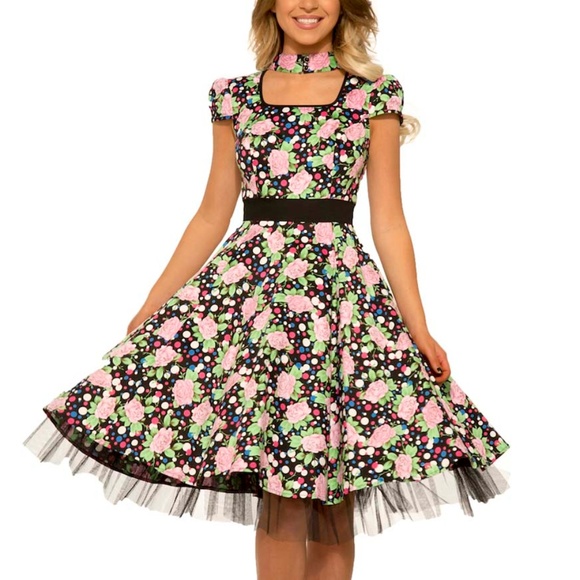 Hearts & Roses Dresses & Skirts - Last One!! Size Small